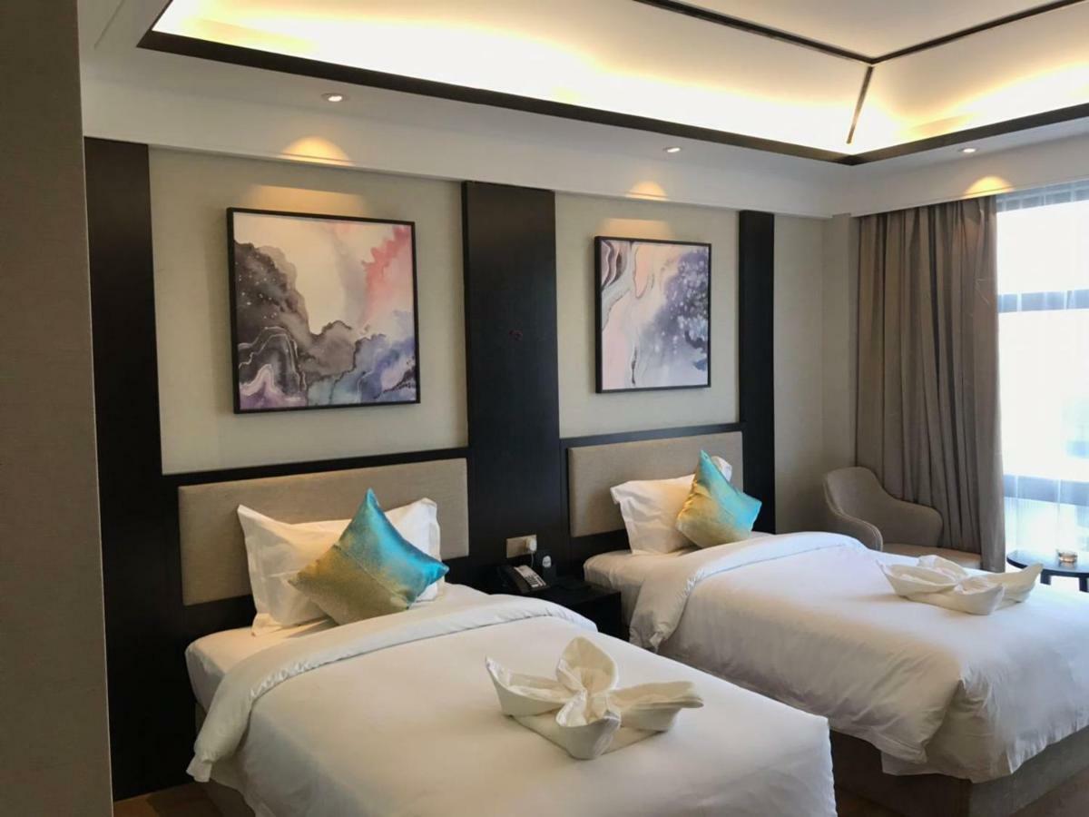 Le Chen Miiya Hotel Σίχανουκβιλ Εξωτερικό φωτογραφία